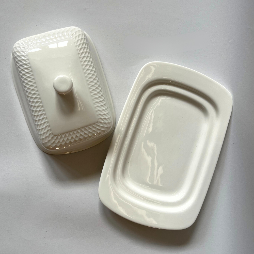 Wilmax Butterdose mit Deckel 18,5 × 12,5 × 7,5 cm Weiß aus Porzellan