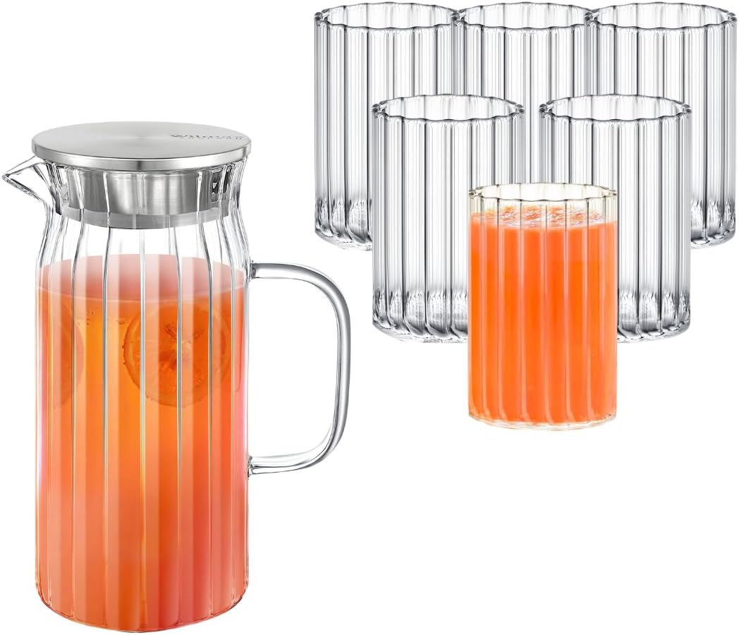 Wilmax | Glaskaraffe 1L mit 6 Wassergläser 200ml im Set | Deckel aus Edelstahl | Wasserkaraffe aus geriffeltem Glas | Wasserkrug für Saft, Wasser, Eistee, Milch | Glaskaraffe | Wasserkanne