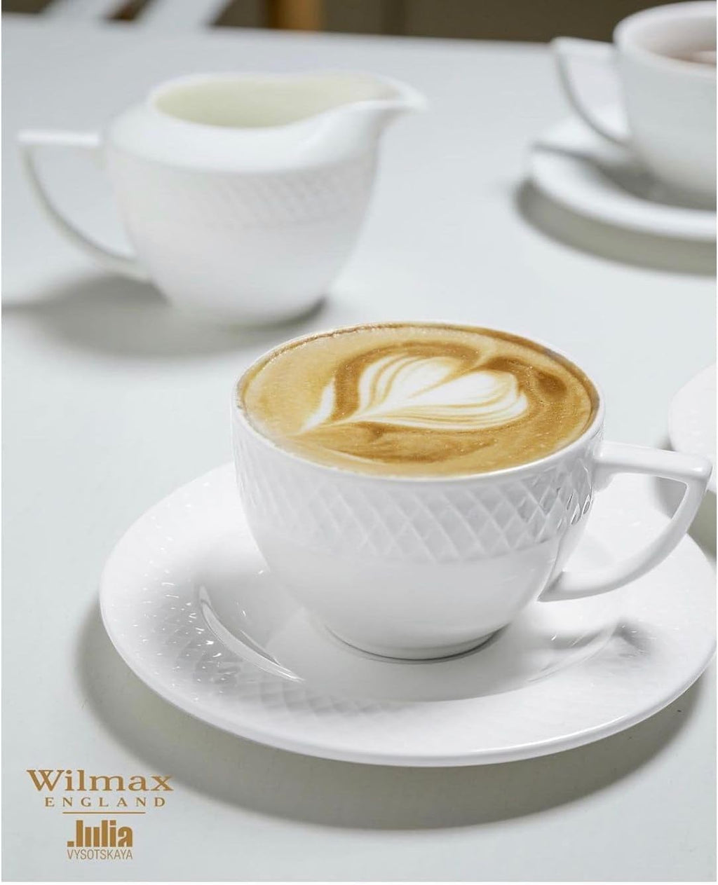 Wilmax Tasse mit Untertasse 170 ml Weiß aus Porzellan