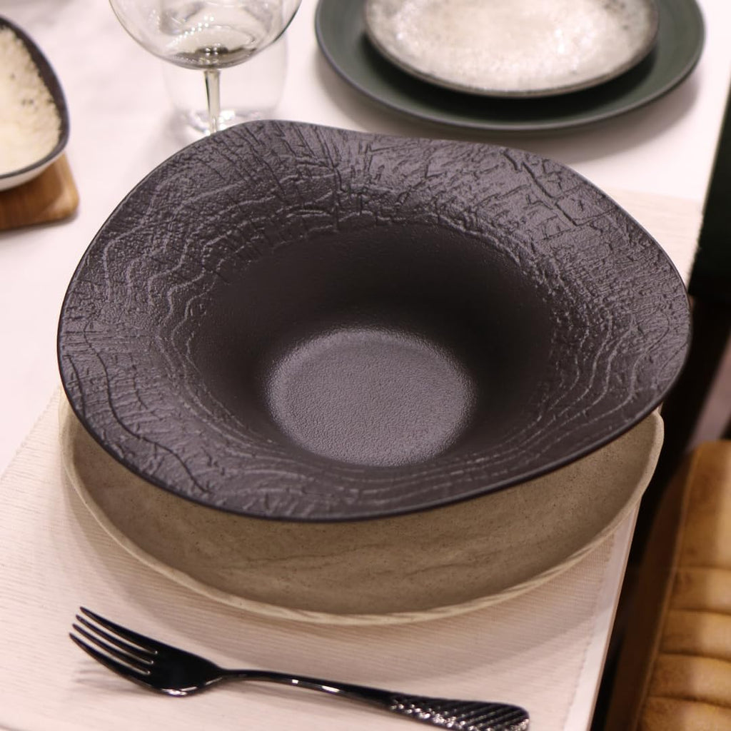 Wilmax Gewellte Servierplatte 30 cm 700 ml Schwarz aus Porzellan