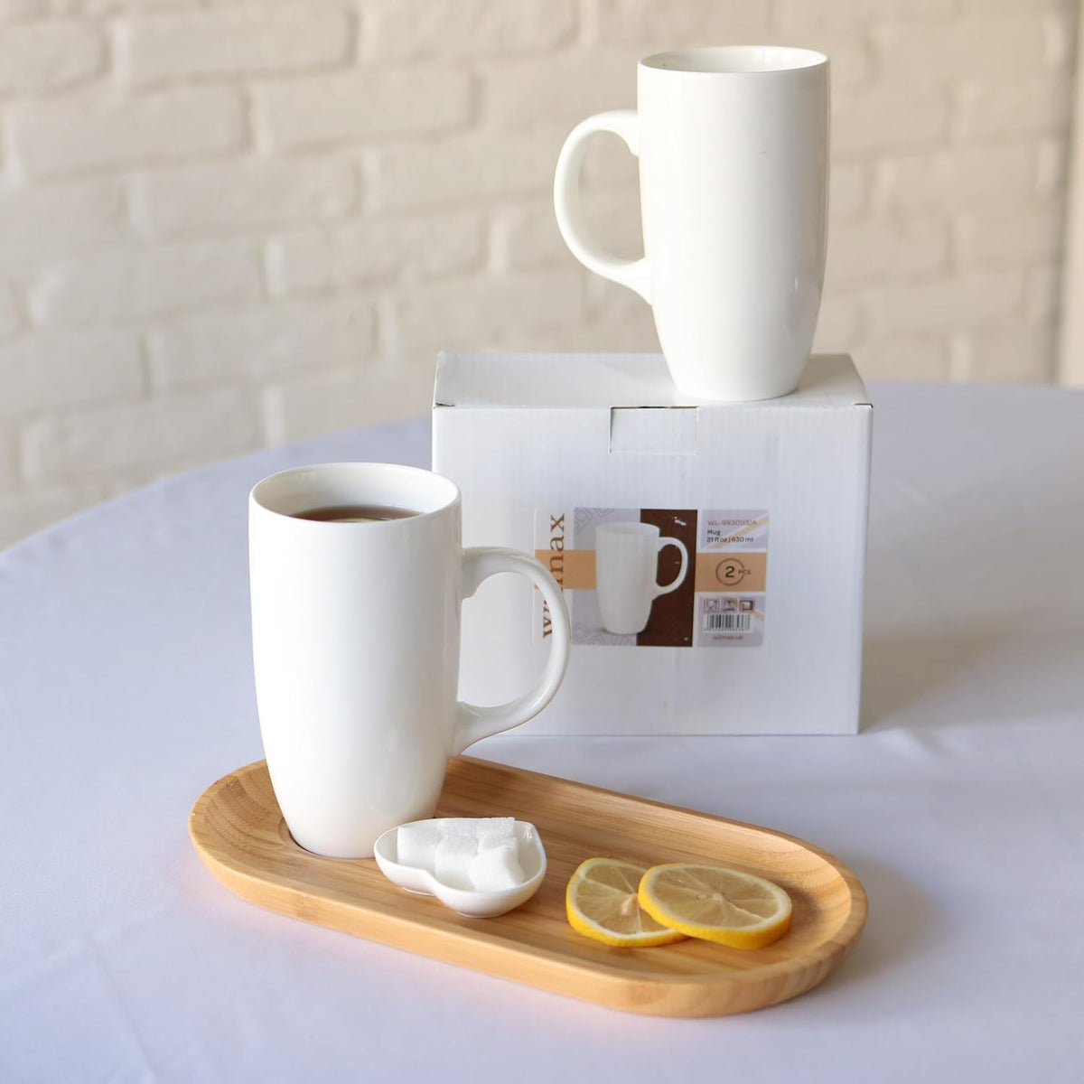 Wilmax Servierset 4-teilig mit Bambustellern 30,5 × 15 cm und Porzellanbechern 630 ml