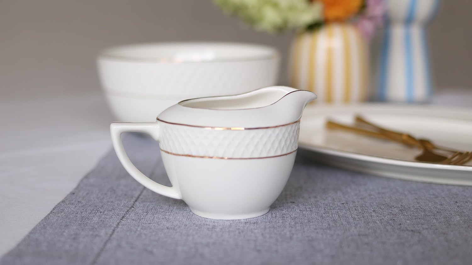 Wilmax Zucker- und Milchkännchen-Set mit Goldrand aus Porzellan 2-teilig