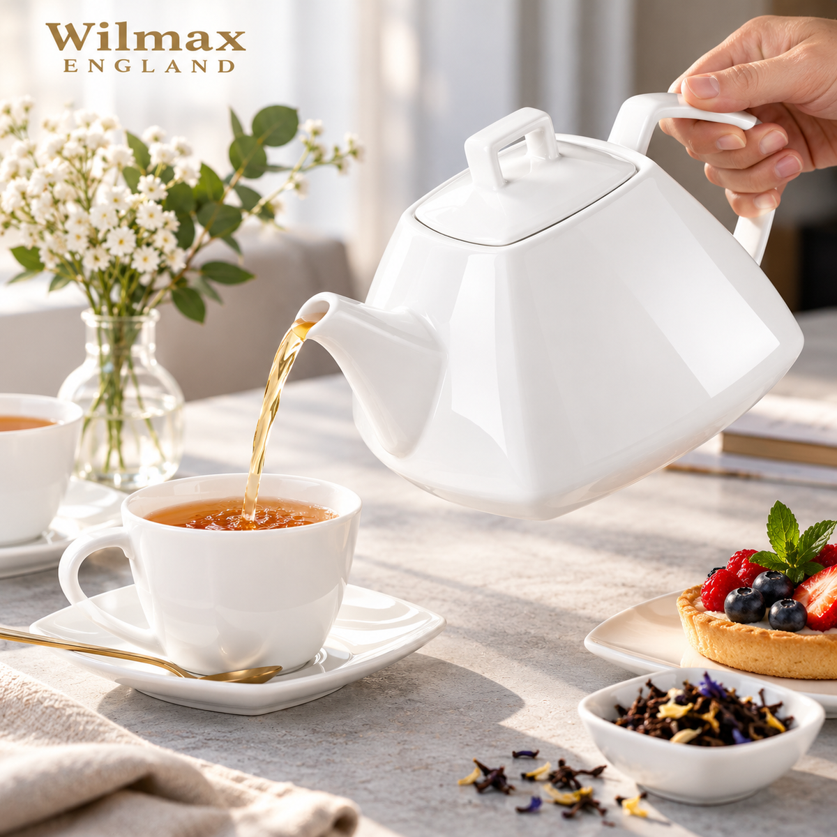 Wilmax Kaffee- und Teekanne mit integriertem Ausgusssieb 1050 ml Weiß aus Porzellan