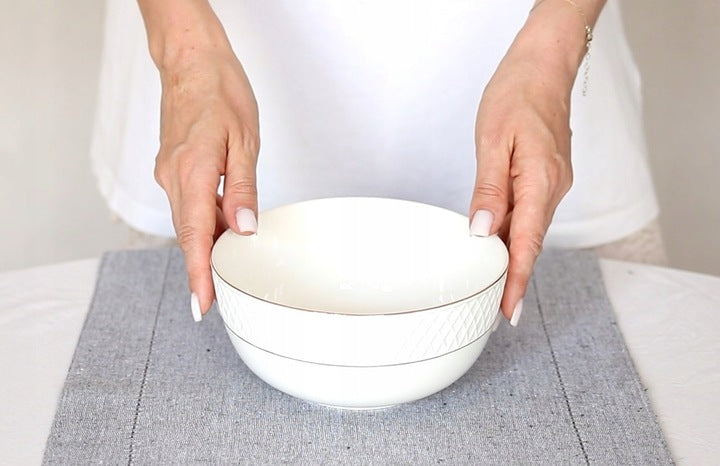 Wilmax Schale 1300 ml 18 cm Weiß mit Goldrand aus Porzellan