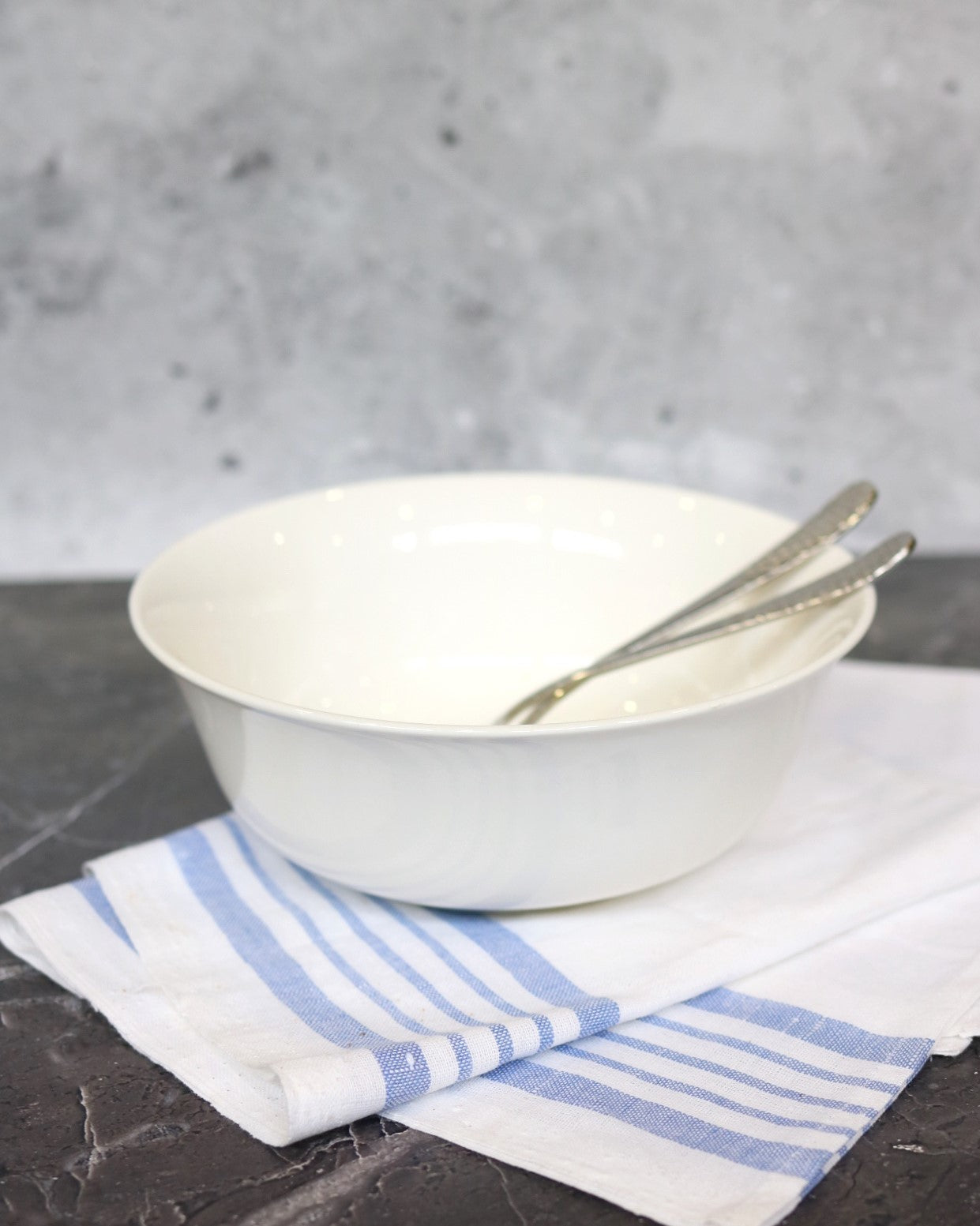 Wilmax Porzellan Schüssel - 20cm Durchmesser, 1600mL - Weiß - WL-992005/A