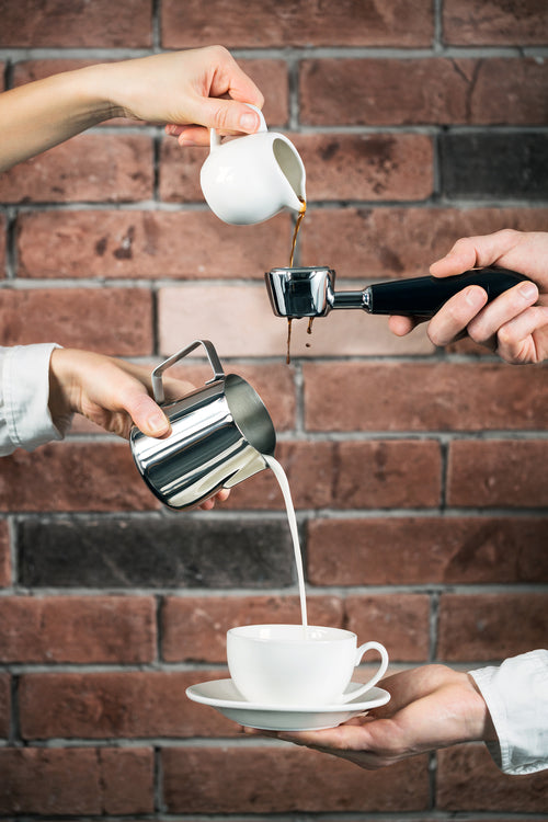 Wilmax Tasse mit Untertasse 250 ml Weiß aus Porzellan