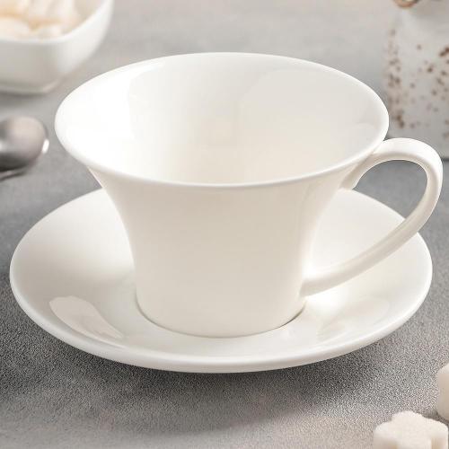 Wilmax Tasse mit Untertasse 430 ml Weiß aus Porzellan