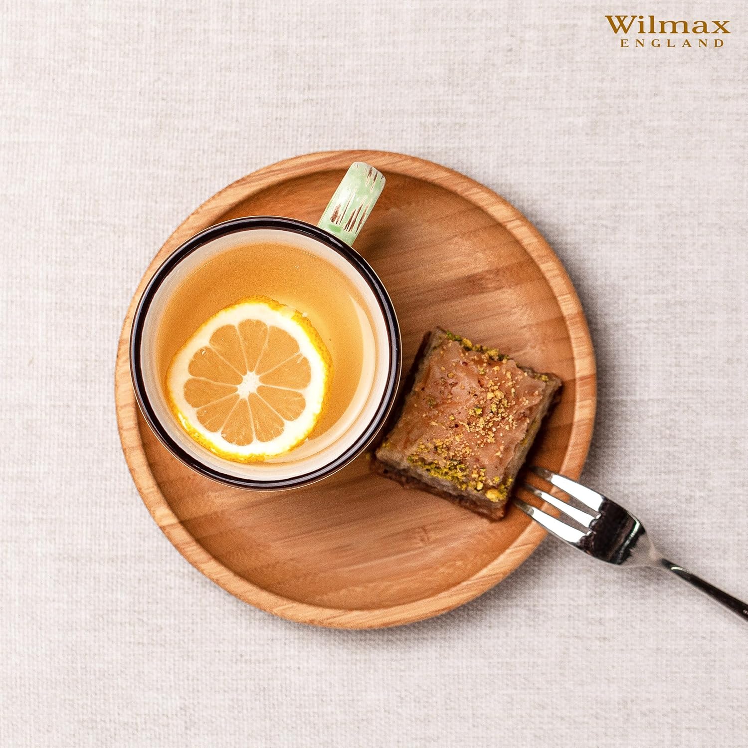 Wilmax Servierset 4-teilig mit Bambustellern 17,5 cm und Porzellanbechern 400 ml